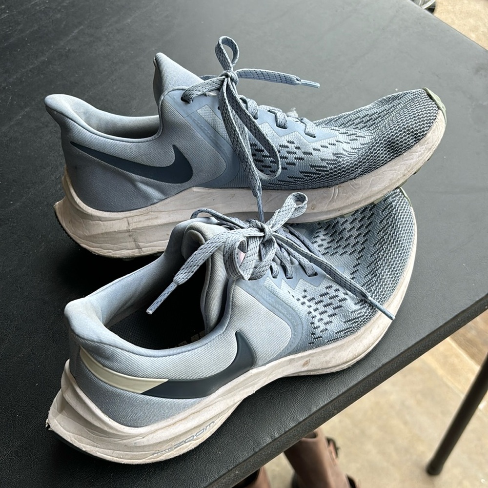Women’s Nike zoom